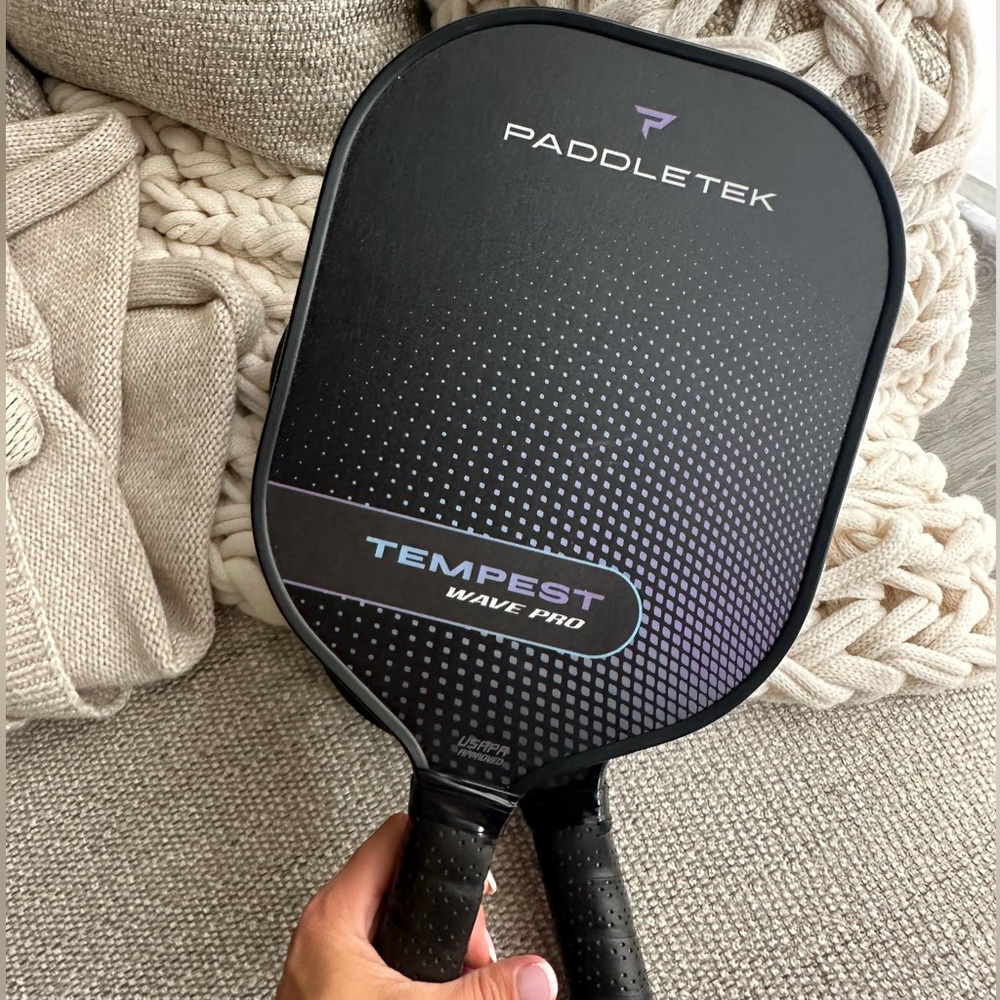 Paddletech Tempest Wave Pro Paddle
MSRP $180